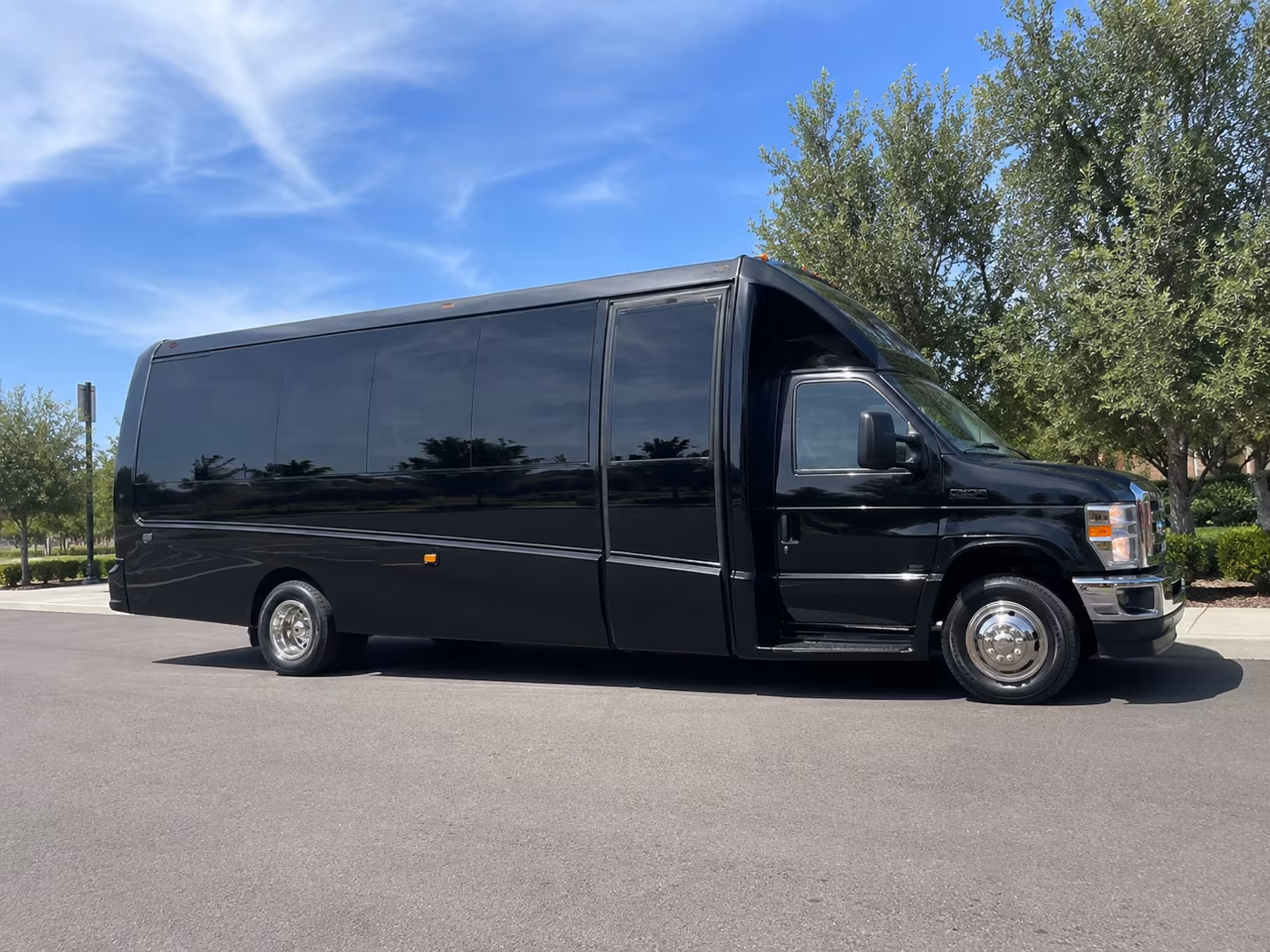 carlsbad private shuttles for carlsbad school pickups and drop offs