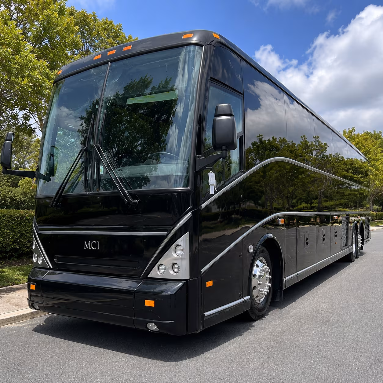 encinitascharterbuscompany com is ready to help with miramar air show and fleet week transportation in encinitas
