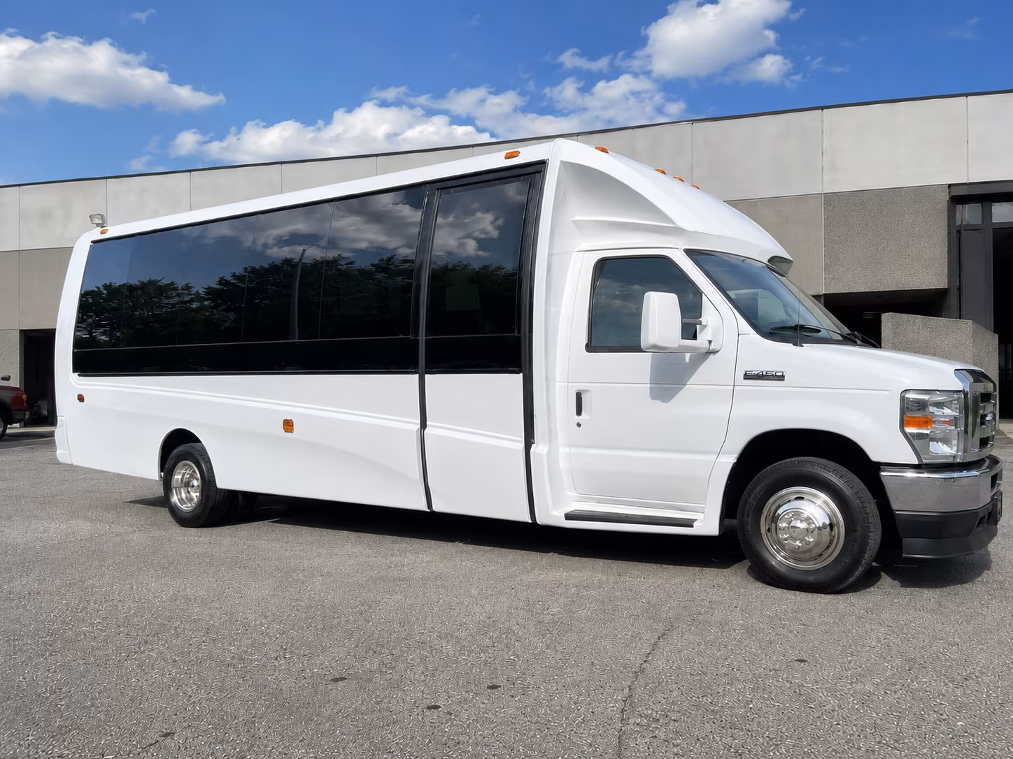 how the type of bus changes the price in encinitas california