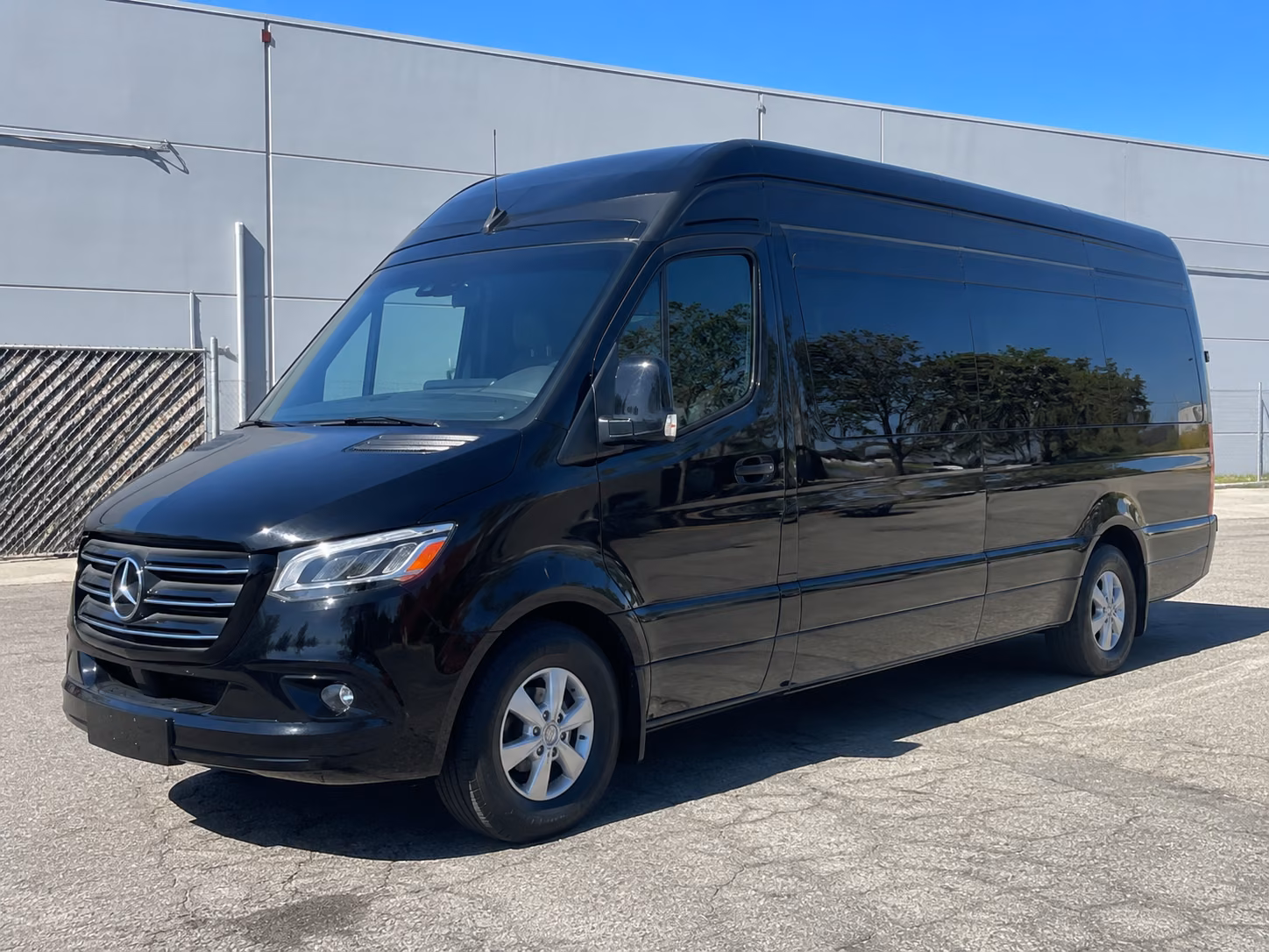 la mesa bus rentals for trade shows and conferences