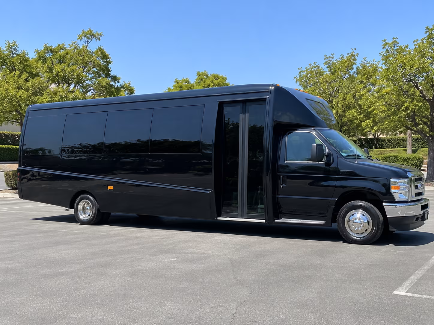 solana beach wedding bus rentals for small and large celebrations
